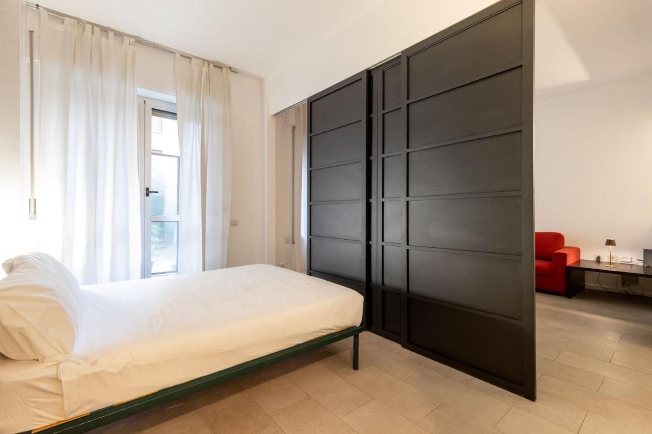Apartment In Brera-Fatebenefratelli-Porta Nuova-Milano Екстериор снимка